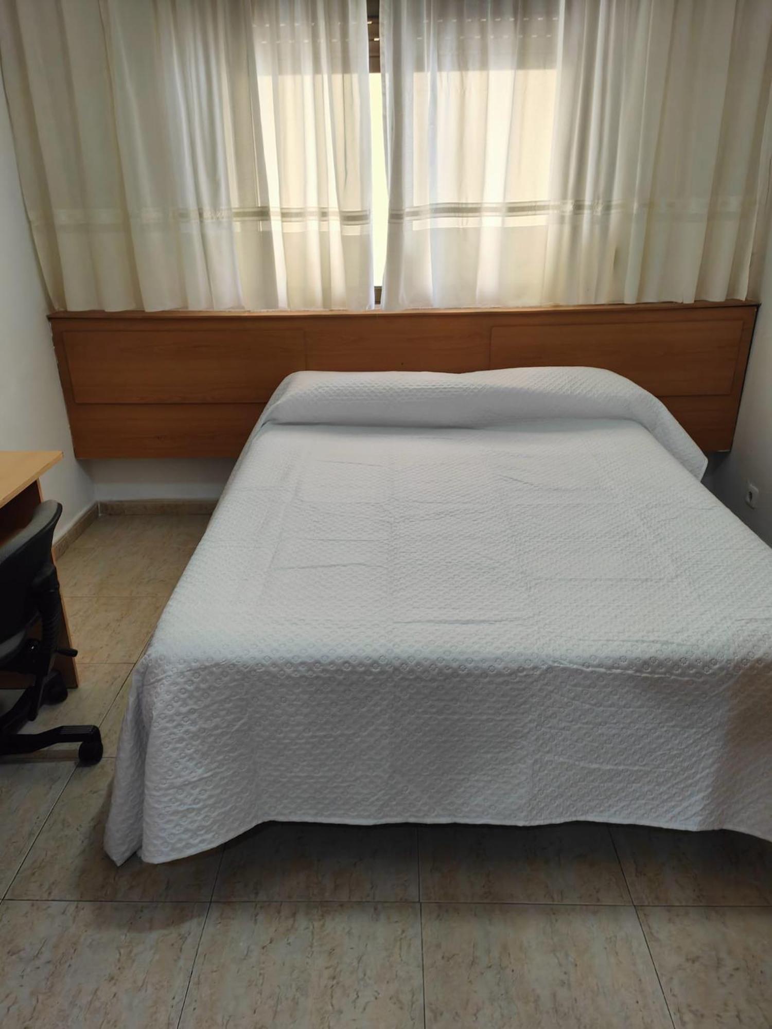 Hostal Jose Luis Брунете Екстериор снимка