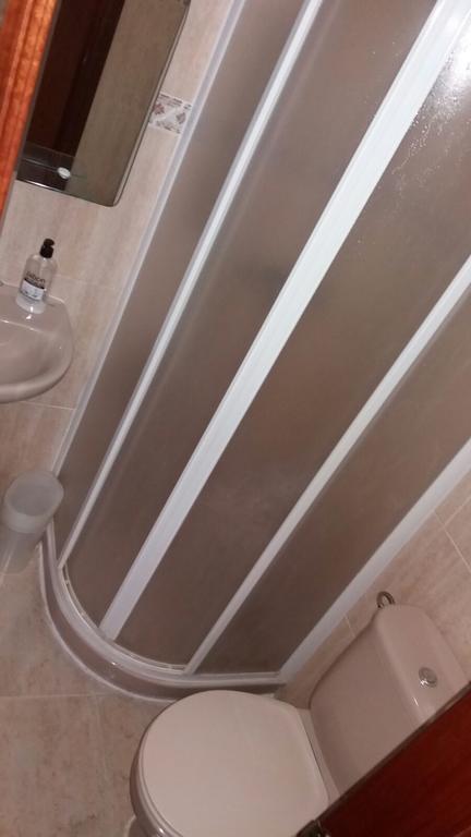 Hostal Jose Luis Брунете Екстериор снимка